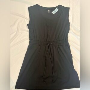 Lou & Grey Black Sleeveless Dress